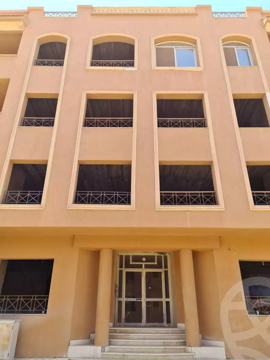 https://aqarmap.com.eg/en/listing/4042040-for-sale-cairo-new-cairo-north-investors-ibn-el-soury-st