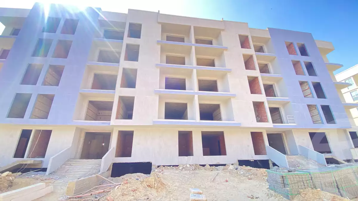 https://aqarmap.com.eg/en/listing/4042339-for-sale-cairo-6th-of-october-compound-creek-park