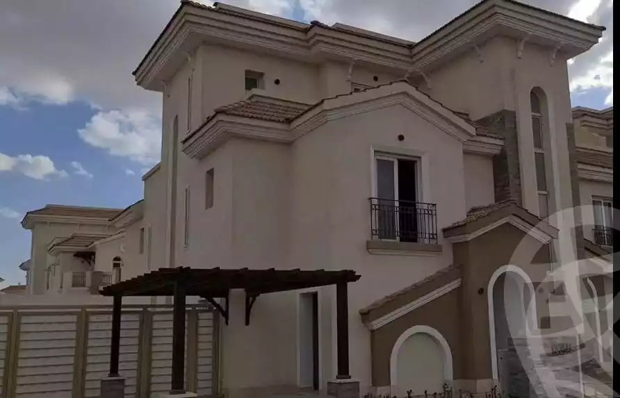 https://aqarmap.com.eg/ar/listing/4042686-for-sale-cairo-new-administrative-capital-r3-lmqsd-mamsha-almaqsad