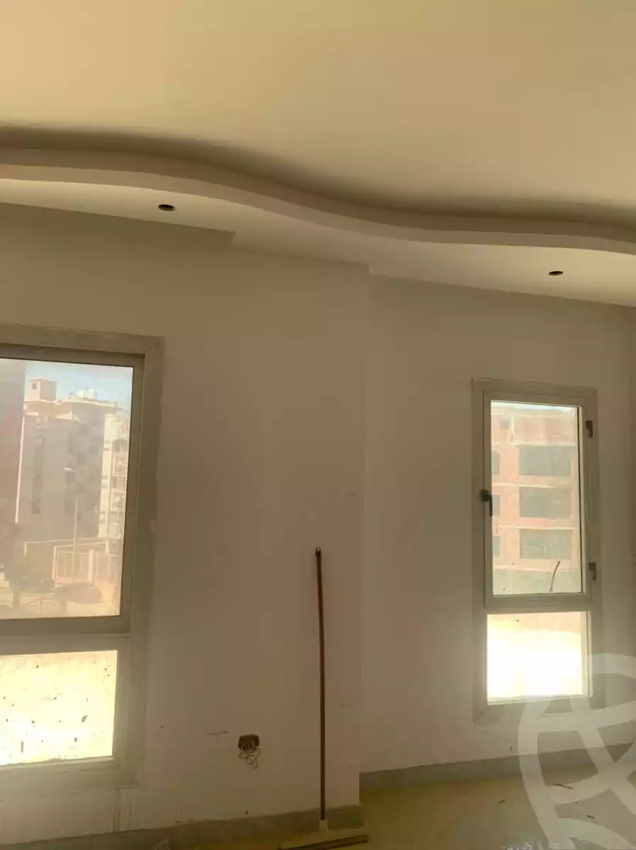 https://aqarmap.com.eg/ar/listing/4044620-for-rent-cairo-new-cairo-jml-bd-lnsr
