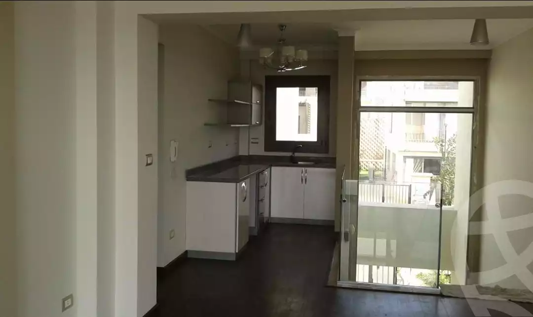 https://aqarmap.com.eg/en/listing/4044728-for-rent-cairo-el-sheikh-zayed-city-compounds-kmbwnd-ljry-swdyk