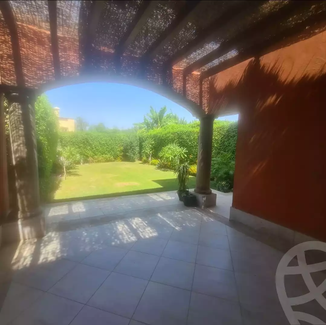 https://aqarmap.com.eg/en/listing/4044776-for-rent-cairo-6th-of-october-compound-palm-hills-october
