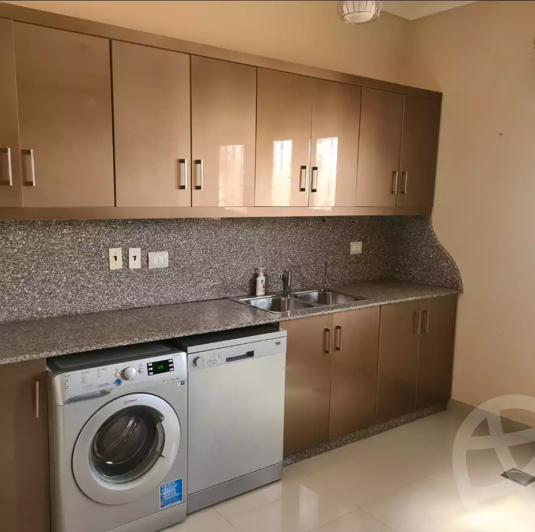 https://aqarmap.com.eg/en/listing/4044776-for-rent-cairo-6th-of-october-compound-palm-hills-october