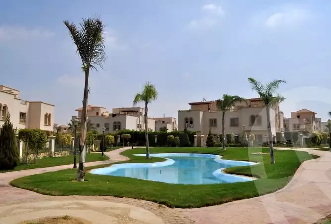 https://aqarmap.com.eg/en/listing/4046104-for-sale-cairo-el-sheikh-zayed-city-compounds-greens