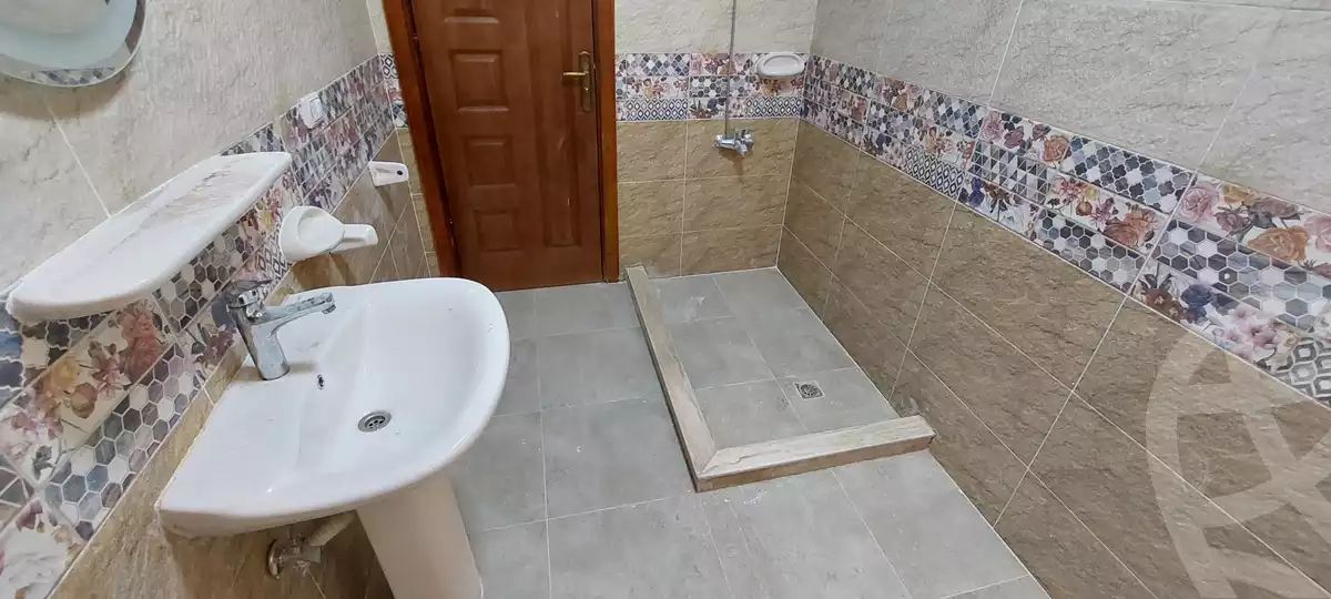 https://aqarmap.com.eg/ar/listing/4047098-for-rent-cairo-6th-of-october-jml-bd-lnsr