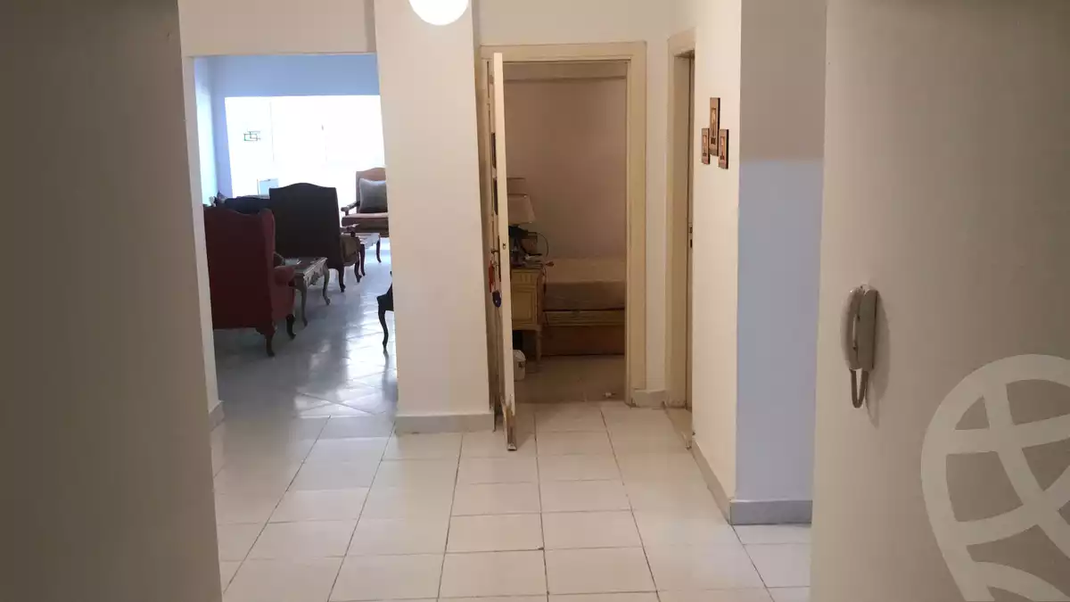 https://aqarmap.com.eg/en/listing/4048938-for-rent-alexandria-el-montazah-malak-hefney