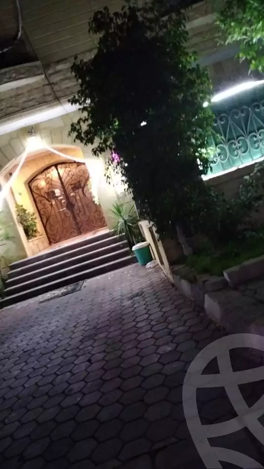 https://aqarmap.com.eg/en/listing/4050299-for-rent-cairo-al-oubour-el-hay-el-awal