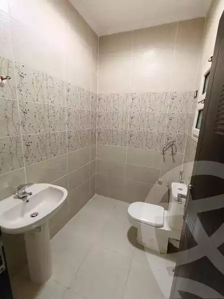 https://aqarmap.com.eg/ar/listing/4051875-for-rent-cairo-al-oubour-el-hay-el-taseaa
