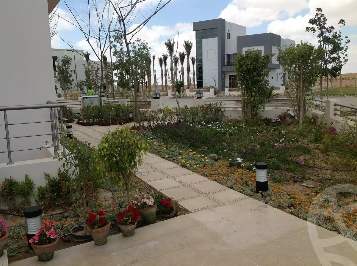 https://aqarmap.com.eg/en/listing/4053253-for-sale-cairo-6th-of-october-compound-grand-heights