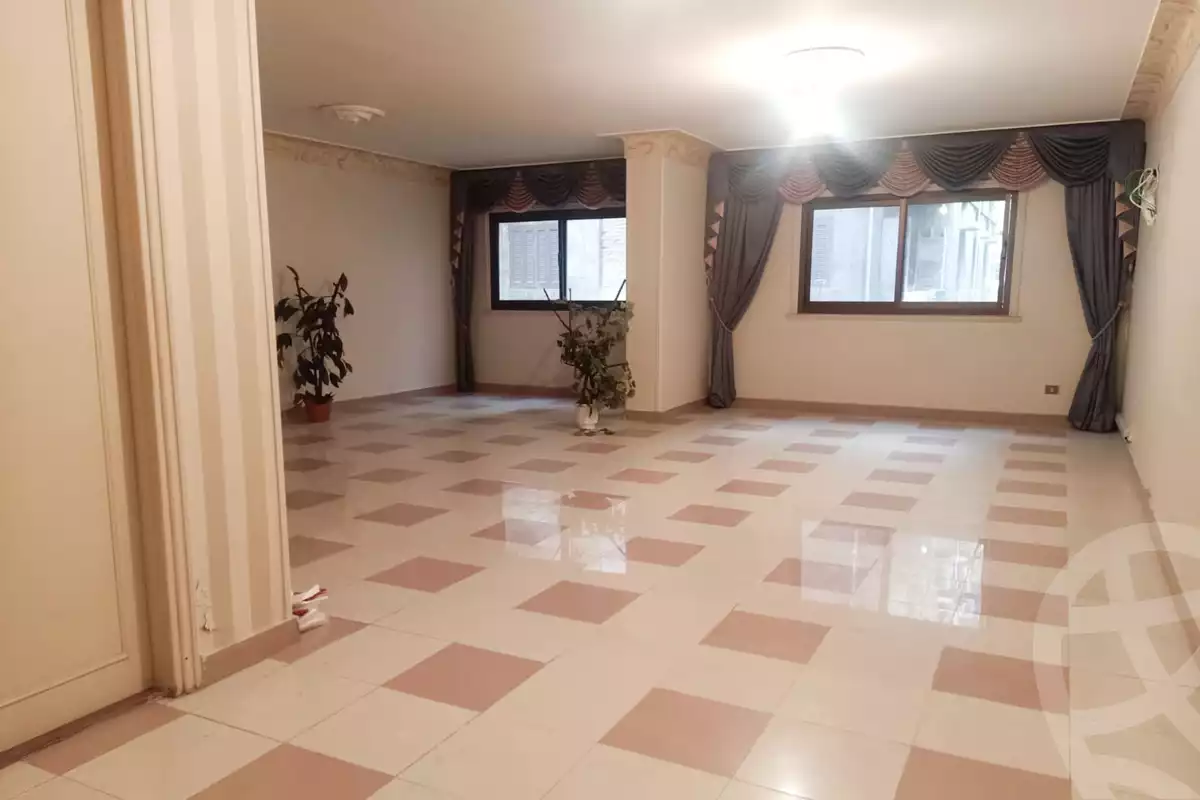https://aqarmap.com.eg/ar/listing/4053772-for-rent-mostafa-kamel-st