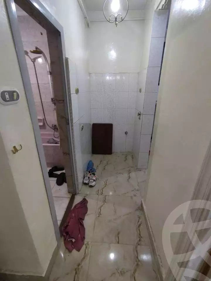 https://aqarmap.com.eg/en/listing/4054984-for-sale-alexandria-bakoos-el-souk-station-st