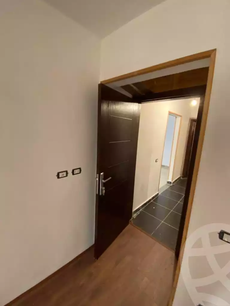 https://aqarmap.com.eg/en/listing/4056780-for-sale-cairo-mokattam-compounds-kmbwnd-jwldn-jyts