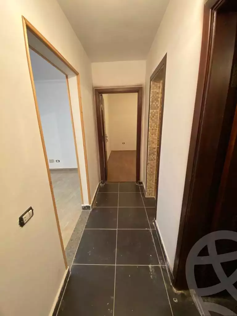 https://aqarmap.com.eg/en/listing/4056780-for-sale-cairo-mokattam-compounds-kmbwnd-jwldn-jyts