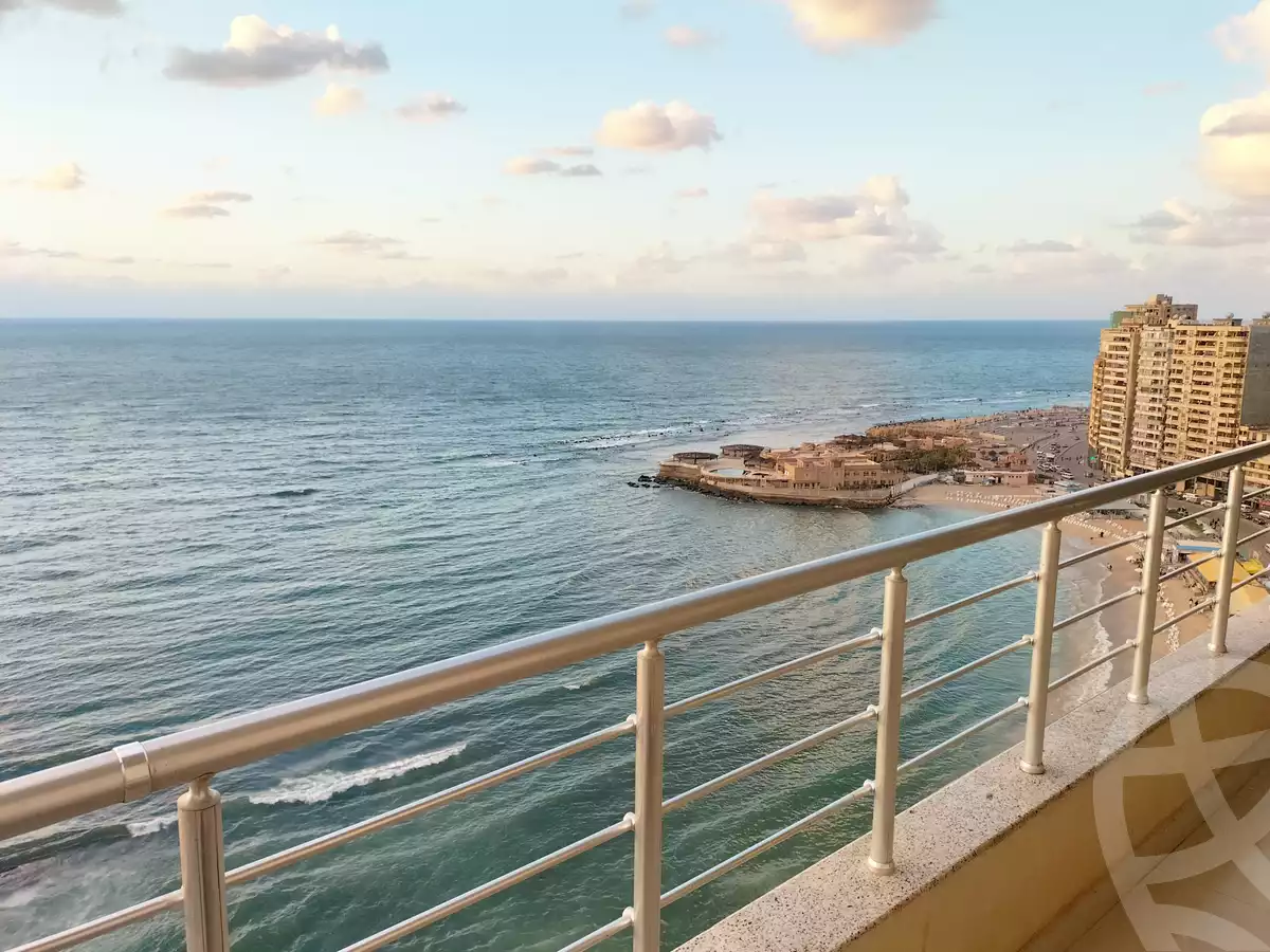 https://aqarmap.com.eg/en/listing/4057052-for-rent-alexandria-glim-shr-ljysh