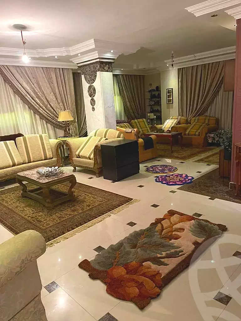 https://aqarmap.com.eg/en/listing/4060151-for-sale-cairo-cairo-hdyq-lhrm-lmntq-w
