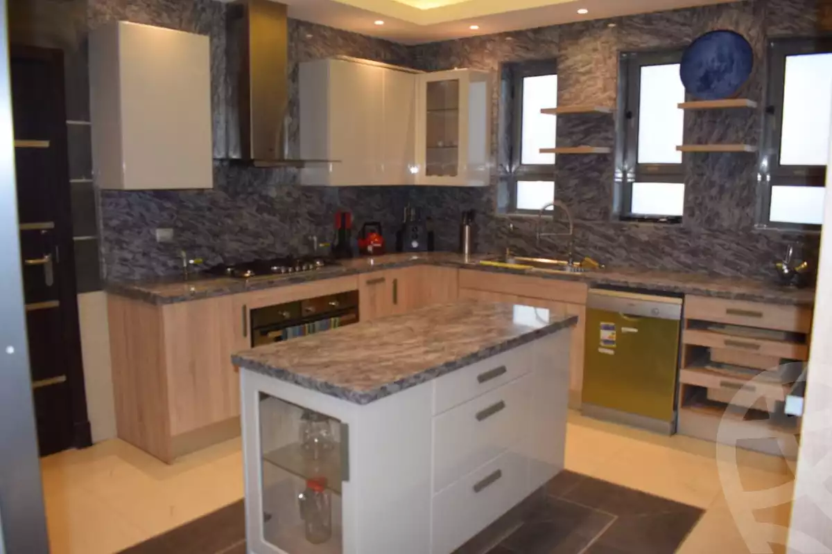 https://aqarmap.com.eg/ar/listing/4060685-for-rent-cairo-6th-of-october-compound-palm-hills-october
