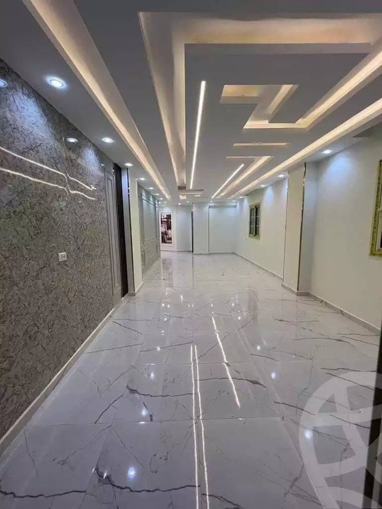 https://aqarmap.com.eg/en/listing/4061101-for-sale-cairo-cairo-hdyq-lhrm-lmntqh-m