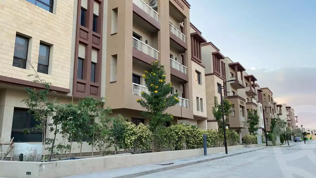 https://aqarmap.com.eg/en/listing/4065334-for-sale-cairo-6th-of-october-compound-green-5