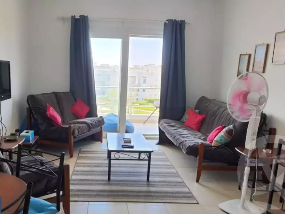 https://aqarmap.com.eg/en/listing/4043629-for-rent-amwaj-1