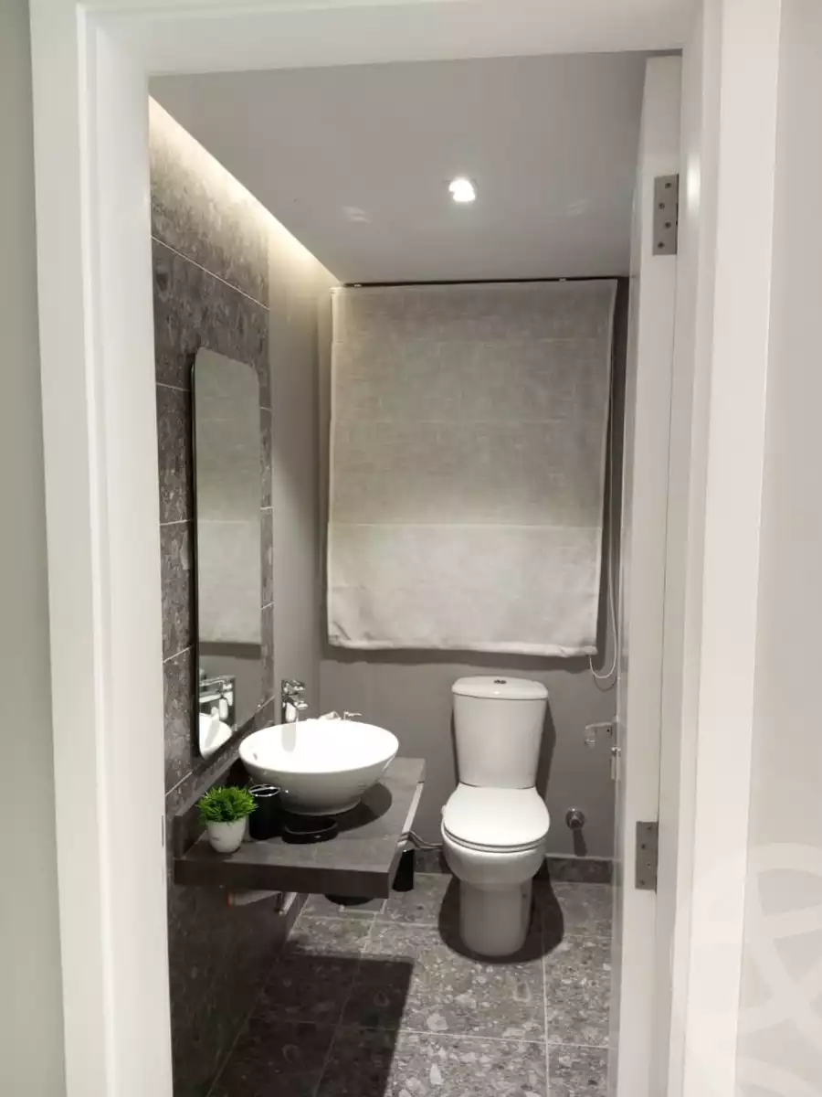 https://aqarmap.com.eg/en/listing/4070622-for-sale-cairo-el-sheikh-zayed-city-compounds-kmbwnd-fyldj-wyst-dr-llttwyr