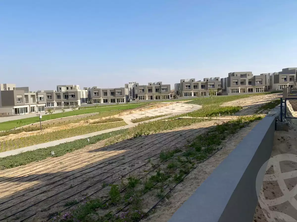 https://aqarmap.com.eg/en/listing/4070715-for-sale-cairo-el-sheikh-zayed-city-compounds-in-sheikh-zayed-etapa