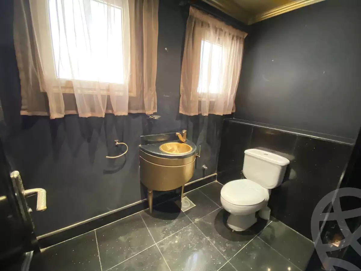 https://aqarmap.com.eg/en/listing/4071040-for-sale-cairo-el-sheikh-zayed-city-compounds-greens
