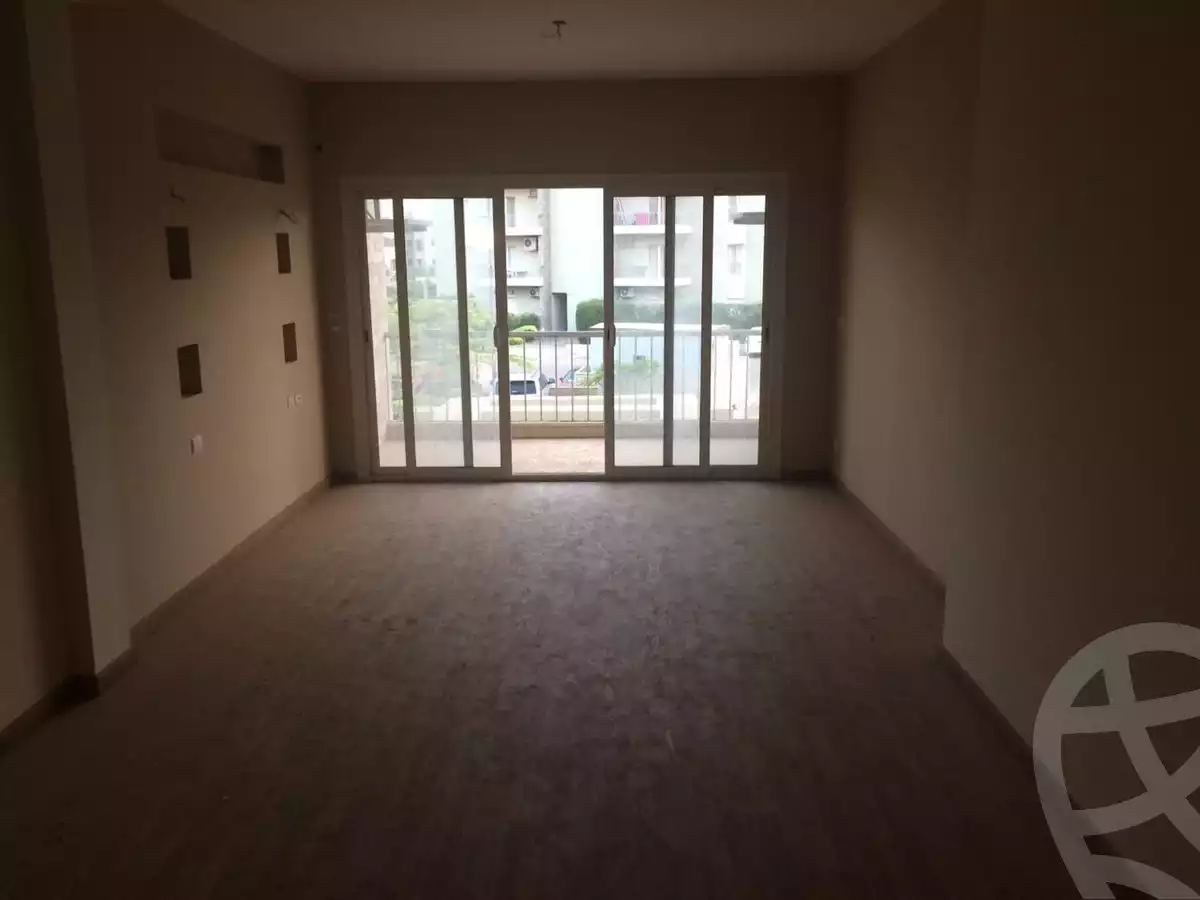 https://aqarmap.com.eg/ar/listing/4072411-for-sale-cairo-el-sheikh-zayed-city-compounds-dh-drys