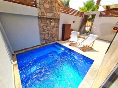 https://aqarmap.com.eg/en/listing/4072128-for-rent-red-sea-el-gouna-el-gouna-resorts-bly