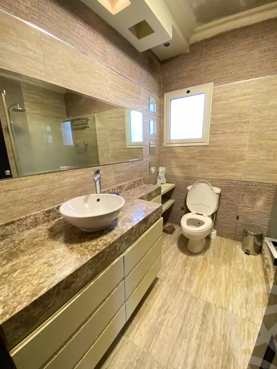 https://aqarmap.com.eg/en/listing/4072906-for-sale-cairo-el-sheikh-zayed-city-compounds-greens