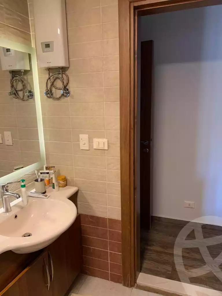 https://aqarmap.com.eg/en/listing/4074313-for-rent-cairo-el-sheikh-zayed-city-compounds-in-sheikh-zayed-the-courtyard