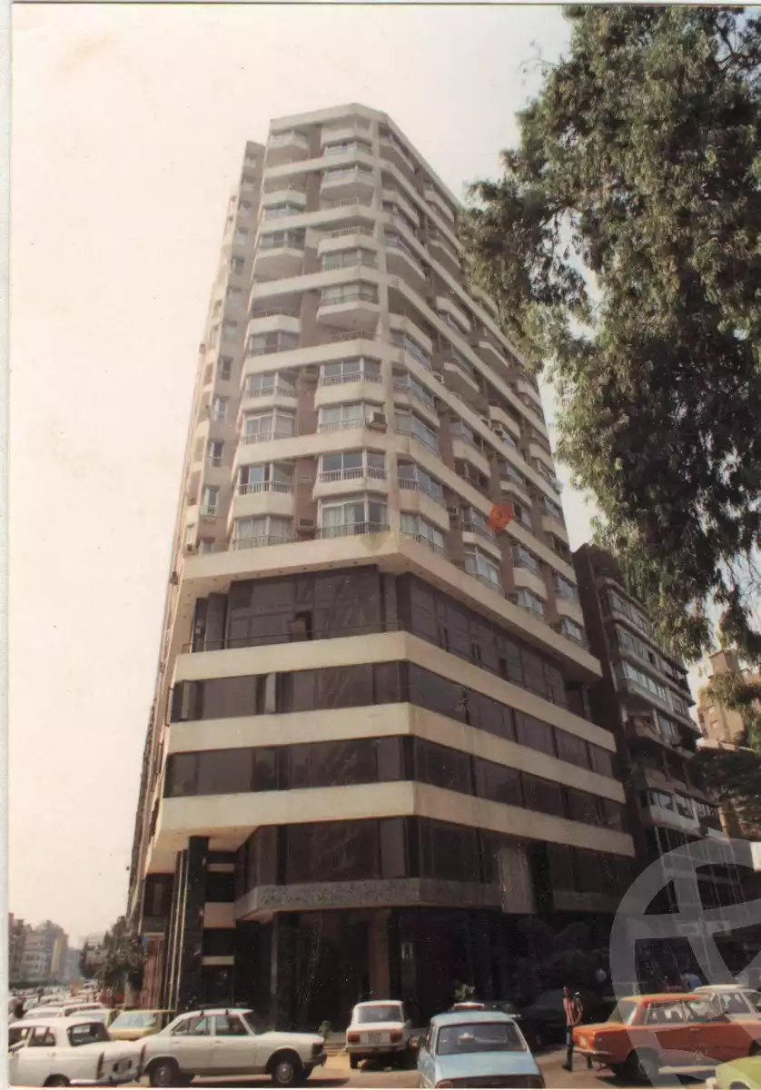 https://aqarmap.com.eg/en/listing/4074869-for-sale-cairo-ljyz-shareaa-morad  charel degol