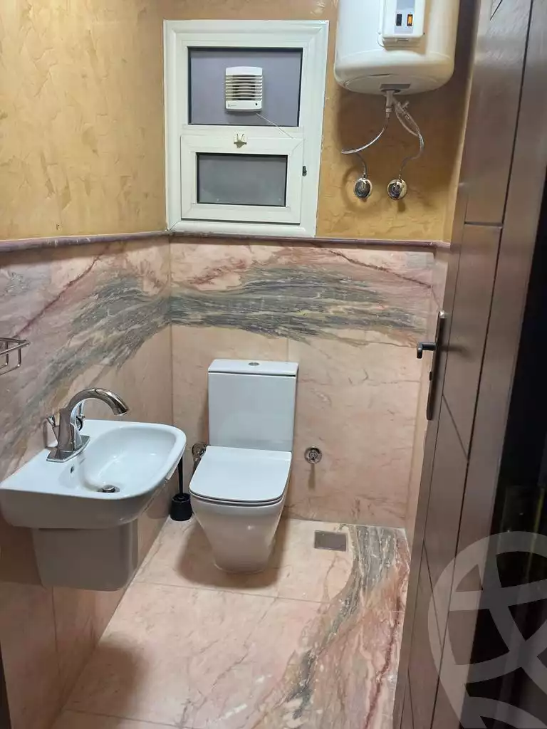 https://aqarmap.com.eg/ar/listing/4077350-for-rent-cairo-heliopolis-el-korba-cleopatra-st