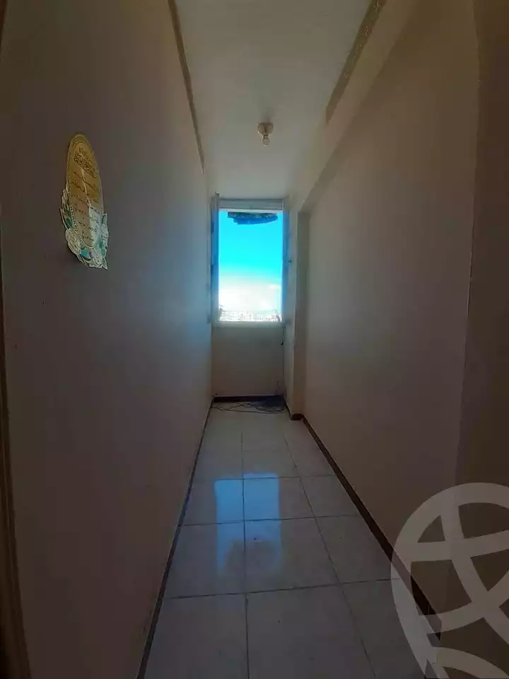 https://aqarmap.com.eg/ar/listing/4082469-for-sale-alexandria-moharram-bey-erfan-st
