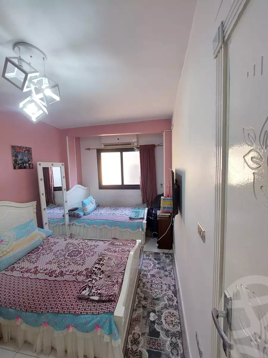 https://aqarmap.com.eg/ar/listing/4082858-for-sale-cairo-hadayek-el-koba-hamza-canal-st