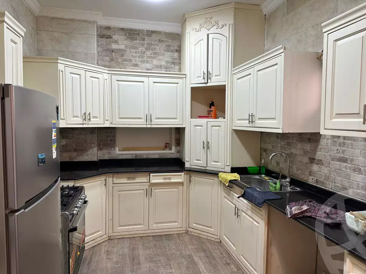 https://aqarmap.com.eg/en/listing/4085237-for-rent-cairo-el-sheikh-zayed-city-compounds-kmbwnd-ljry-swdyk