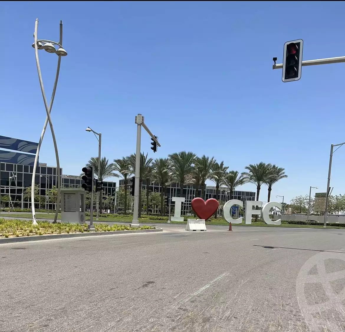 https://aqarmap.com.eg/ar/listing/3828692-for-rent-cairo-new-cairo-compounds-dh-bwdywm-cairo-festival-city