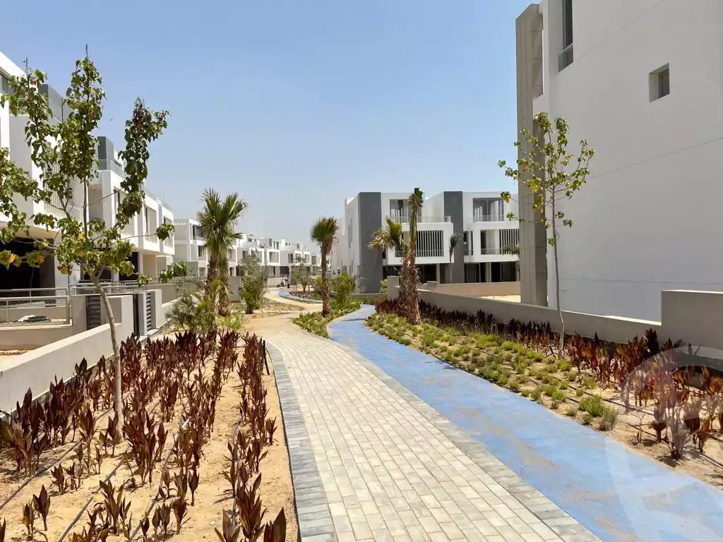 https://aqarmap.com.eg/en/listing/4086359-for-sale-cairo-alex-cairo-desert-road-kmbwnd-fy-tryq-skndry-lshrwy-joulz-compound-inertia