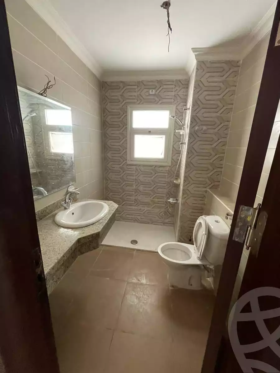 https://aqarmap.com.eg/en/listing/4087313-for-sale-cairo-new-cairo-compounds-jyd
