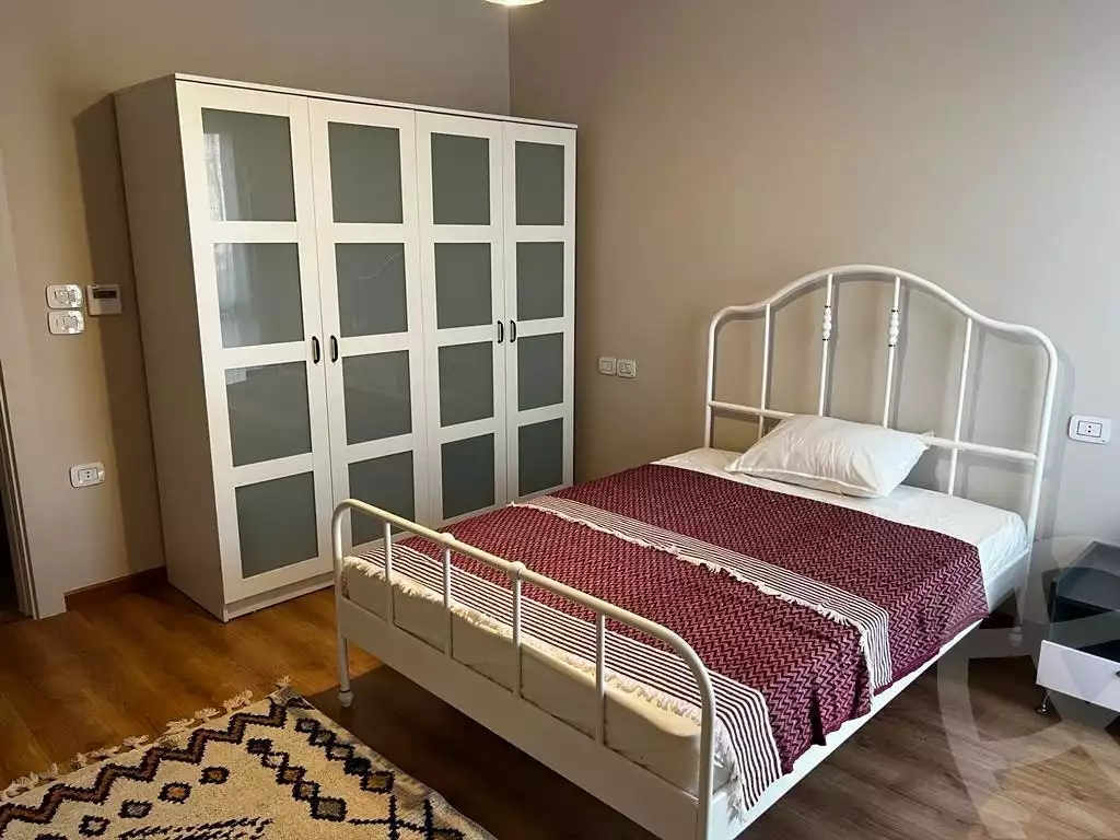 https://aqarmap.com.eg/en/listing/4088862-for-rent-cairo-el-sheikh-zayed-city-compounds-kmbwnd-wyst-twn-swdyk