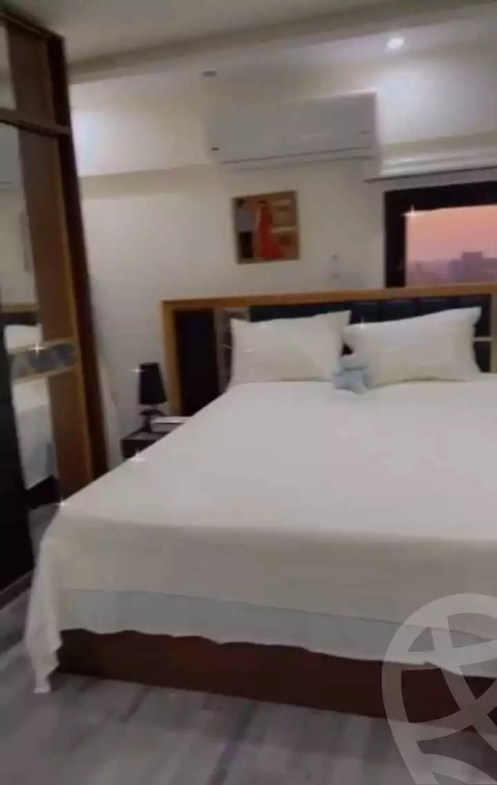 https://aqarmap.com.eg/en/listing/4090327-for-rent-cairo-el-mohandesen-shareaa-ahmed-orabi