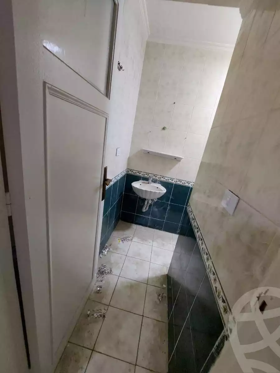https://aqarmap.com.eg/en/listing/4090595-for-sale-alexandria-el-asafra-shr-45
