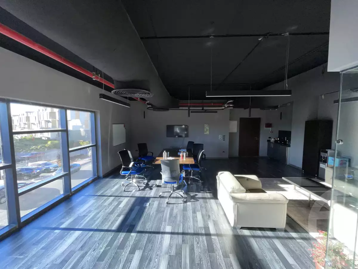 https://aqarmap.com.eg/en/listing/4091640-for-sale-cairo-el-sheikh-zayed-city-compounds-in-sheikh-zayed-the-polygon