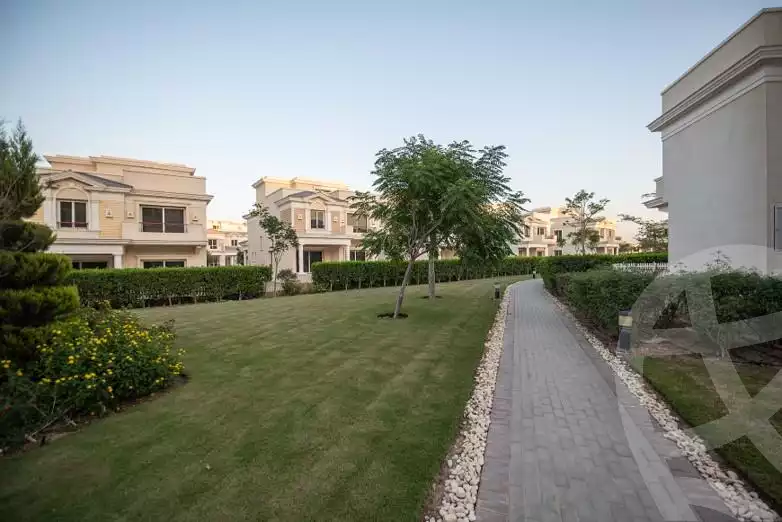 https://aqarmap.com.eg/ar/listing/4091981-for-sale-cairo-6th-of-october-compounds-mountain-view-october-park