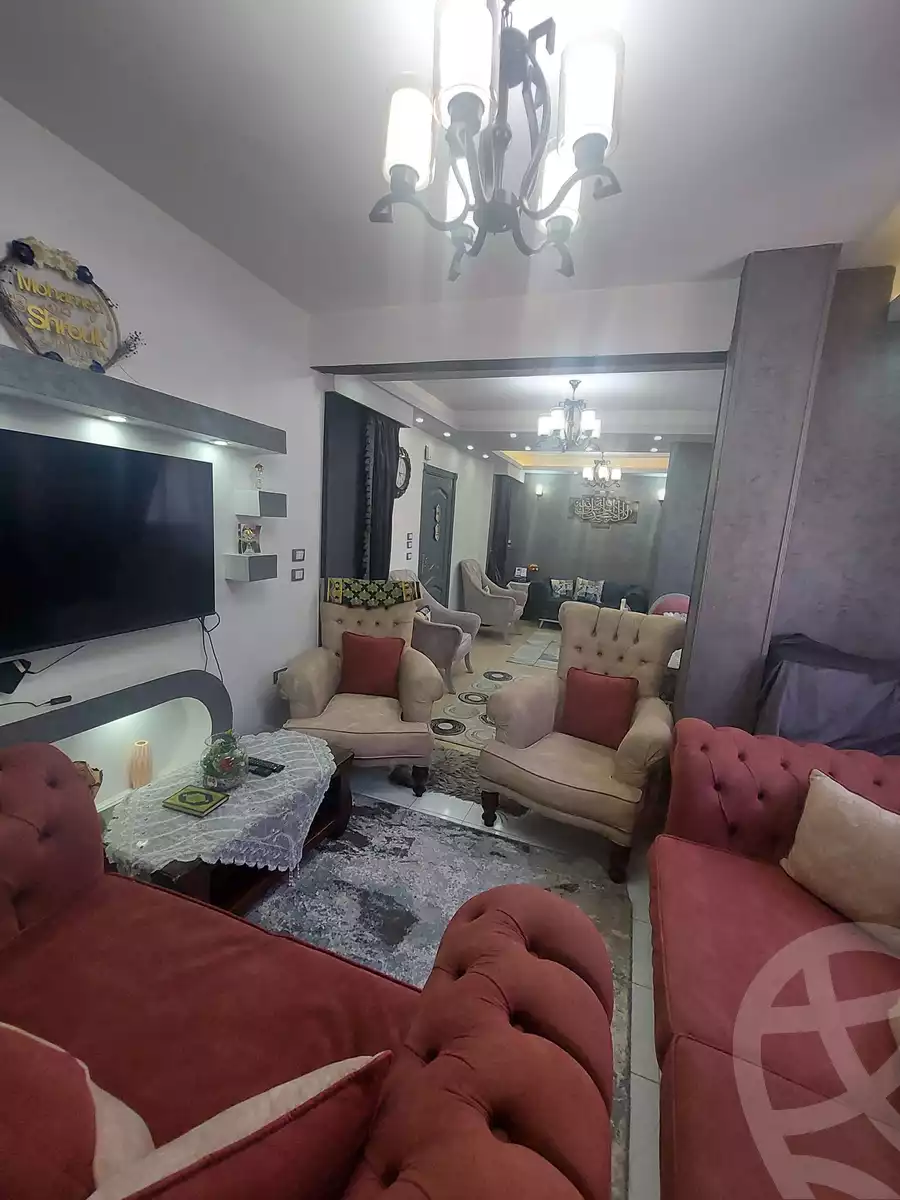 https://aqarmap.com.eg/en/listing/4092888-for-sale-cairo-hadayek-el-koba-hamza-canal-st