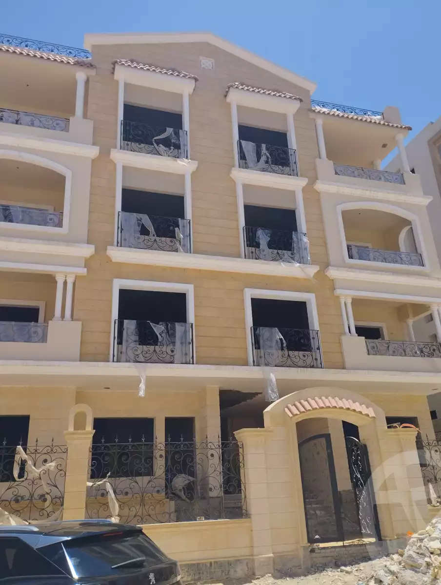https://aqarmap.com.eg/ar/listing/4094690-for-sale-cairo-el-sheikh-zayed-city-bait-el-watan