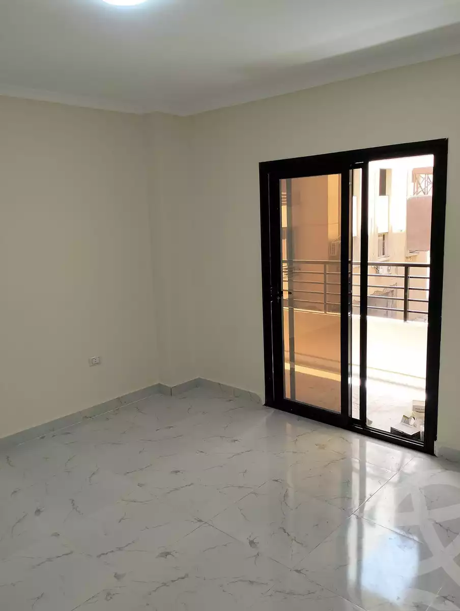 https://aqarmap.com.eg/en/listing/4097155-for-rent-cairo-mokattam-compounds-kmbwnd-jwldn-jyts