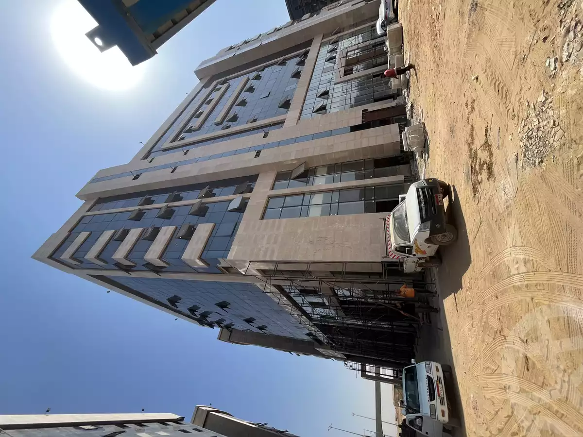 https://aqarmap.com.eg/ar/listing/4097365-for-sale-cairo-new-administrative-capital-al-hay-al-maly-audaz