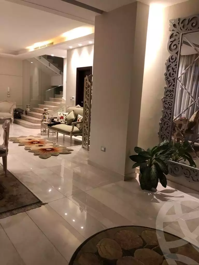 https://aqarmap.com.eg/ar/listing/4100390-for-sale-cairo-el-sheikh-zayed-city-compounds-in-sheikh-zayed-beverly-hills
