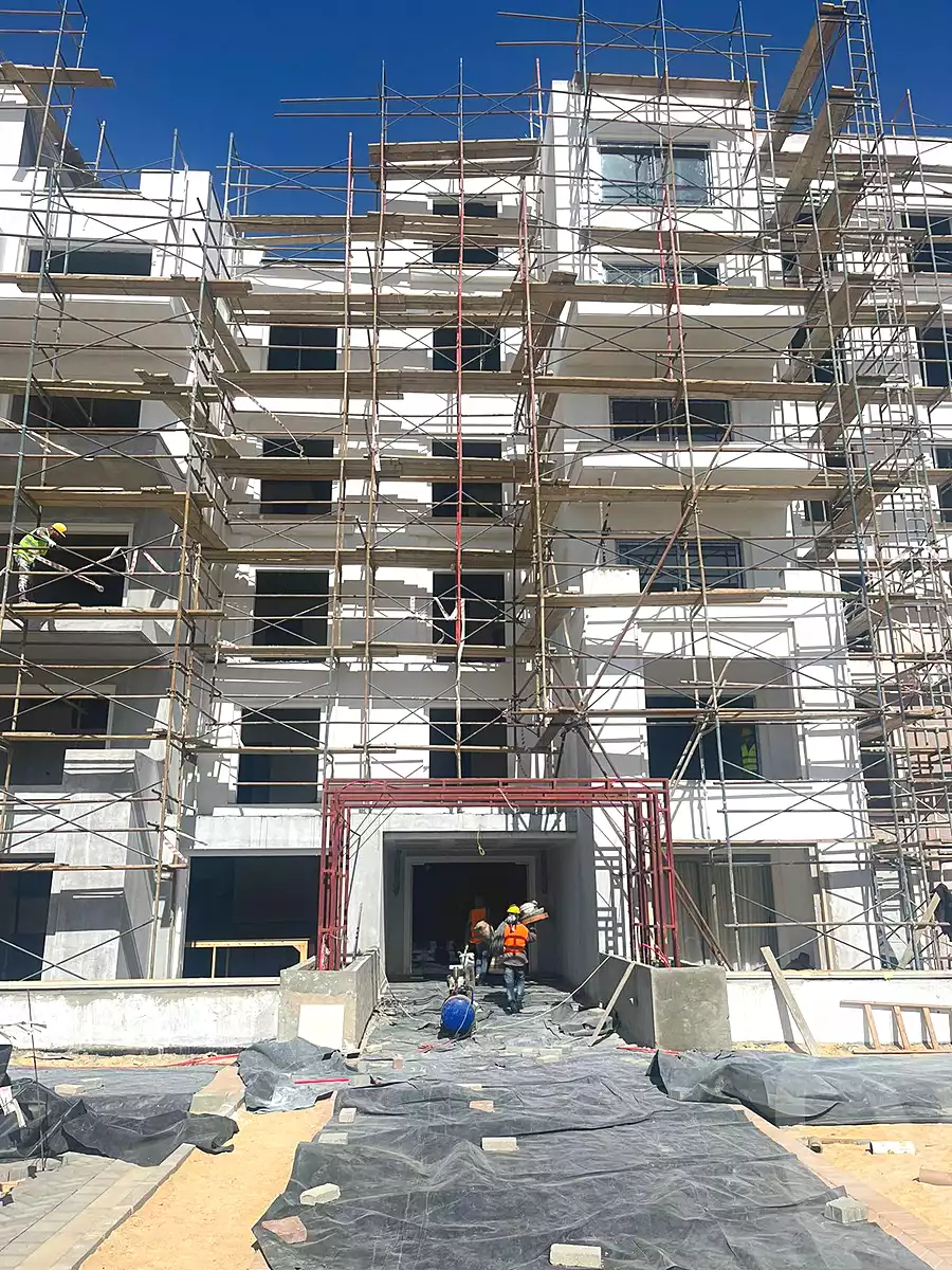 https://aqarmap.com.eg/en/listing/4100633-for-sale-cairo-el-sheikh-zayed-city-compounds-kmbwnd-fyldj-wyst-dr-llttwyr