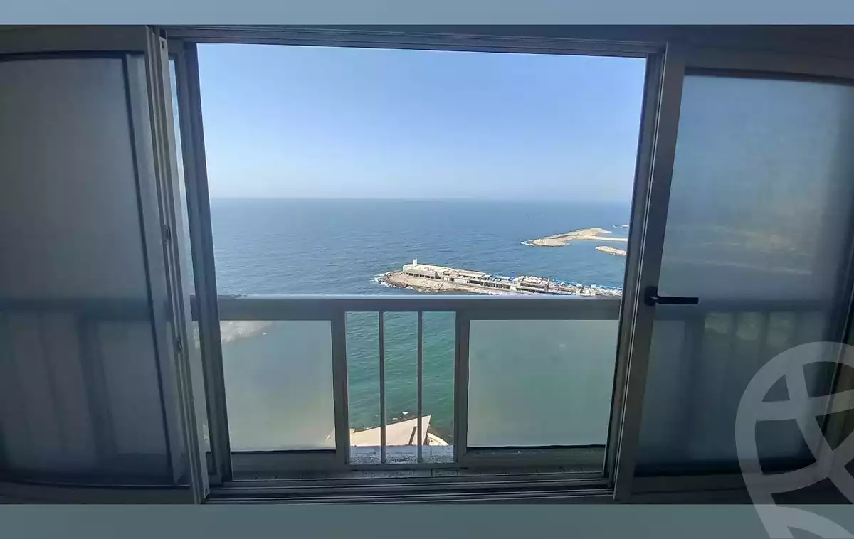 https://aqarmap.com.eg/ar/listing/4101494-for-sale-alexandria-glim-shr-ljysh
